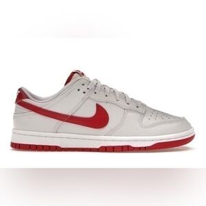 Nike Dunk Low
Vast Grey Varsity Red size 9
